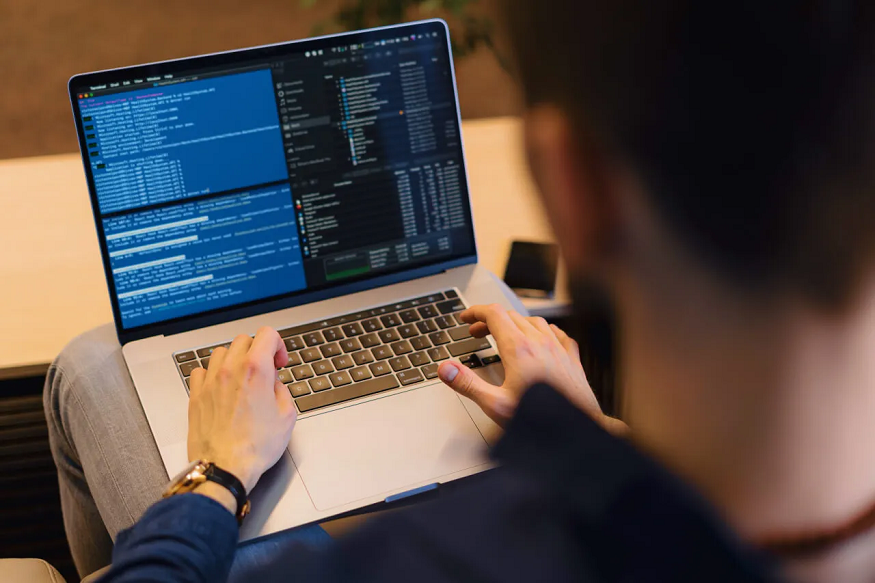 dedicated Firebase expert
